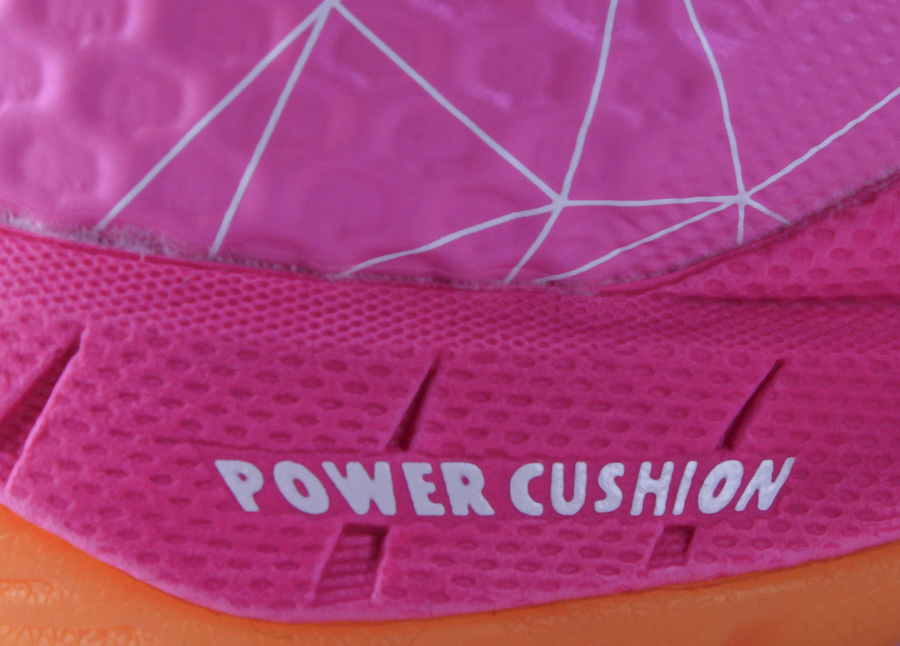 yonex aerus pink